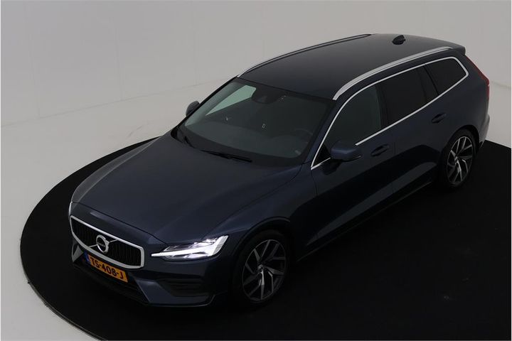 VOLVO V60 2018 yv1zw25udk1015216