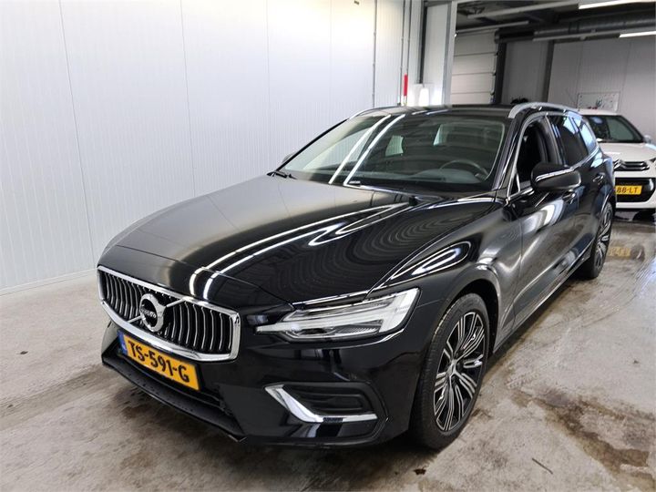 VOLVO V60 2018 yv1zw25udk1015222