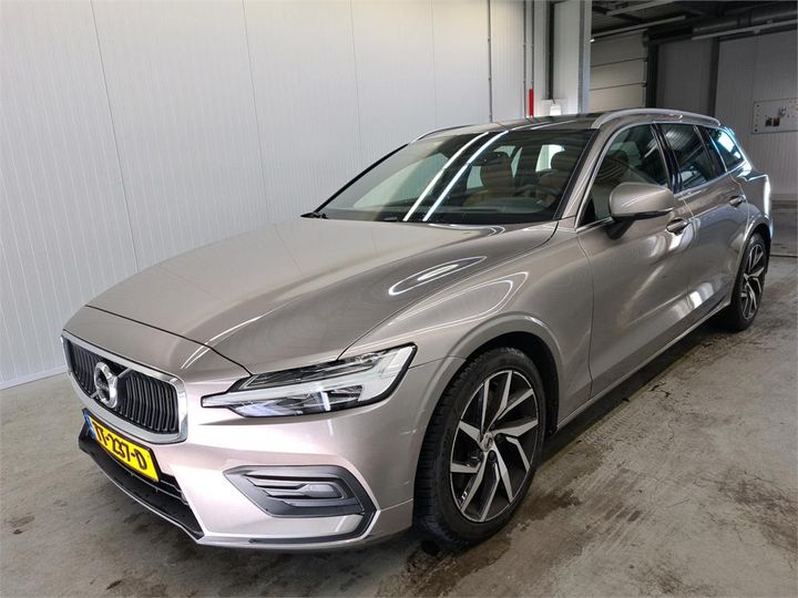 VOLVO V60 2018 yv1zw25udk1015634