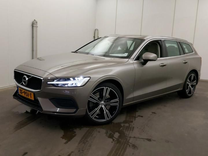 VOLVO V60 2019 yv1zw25udk1023689