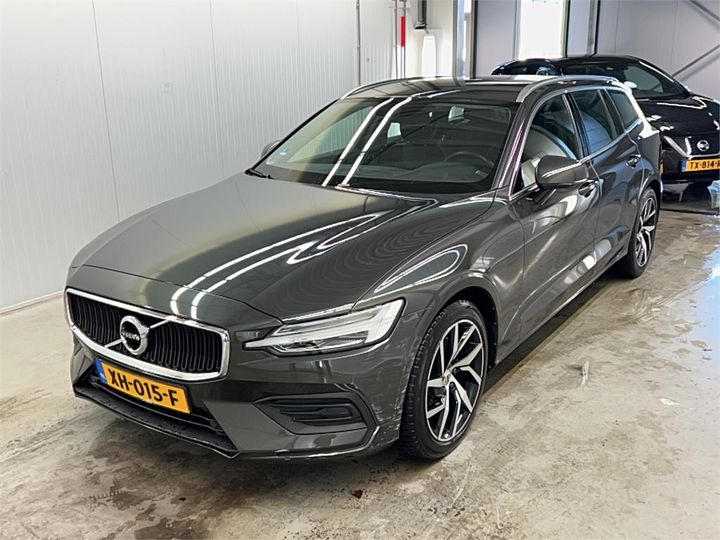 VOLVO V60 2019 yv1zw25udk1023819