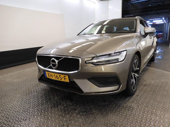 VOLVO V60 2019 yv1zw25udk1027406