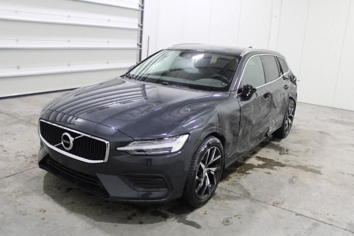 VOLVO V60 ESTATE 2018 yv1zw25udk2024325