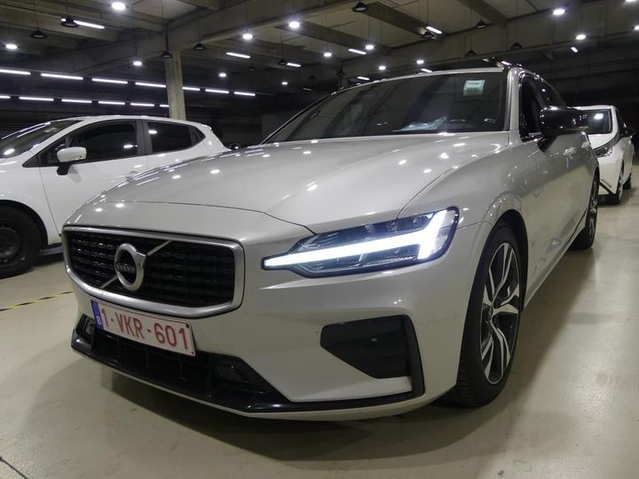 VOLVO V60 2018 yv1zw72udk1024625