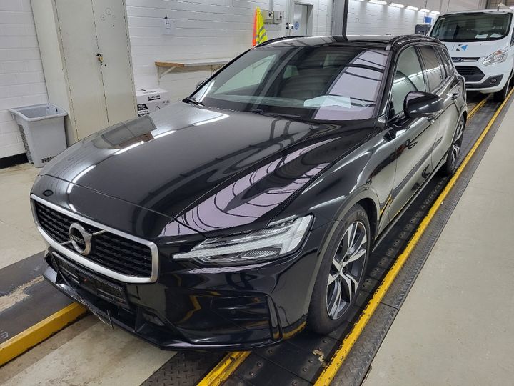 VOLVO V60 KOMBI 2019 yv1zw72udk2031593