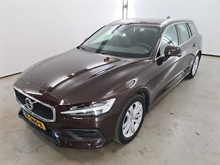 VOLVO V60 2018 yv1zw72vdk1006856