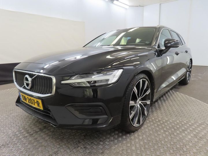 VOLVO V60 2018 yv1zw72vdk1008328