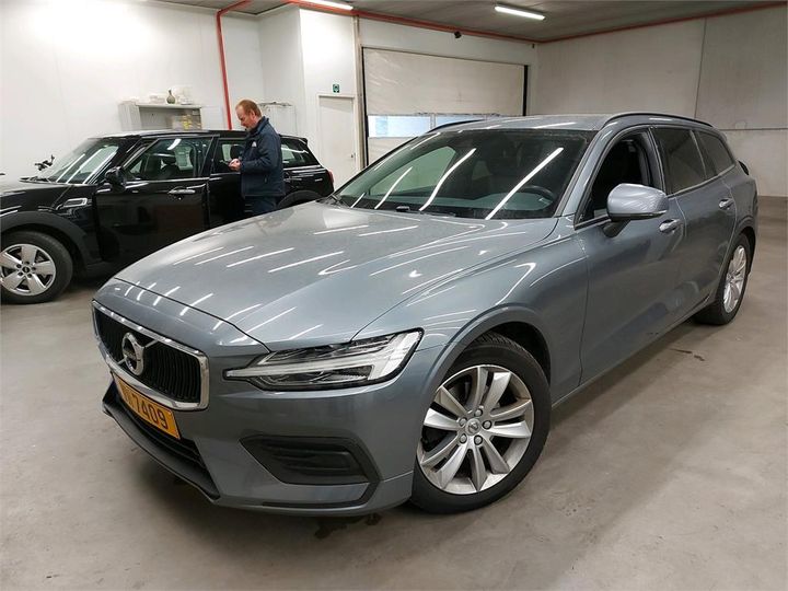 VOLVO V60 2019 yv1zw72vdk2021405