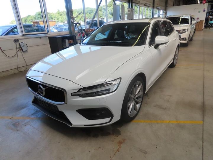 VOLVO V60 2018 yv1zwa8tdk1004896