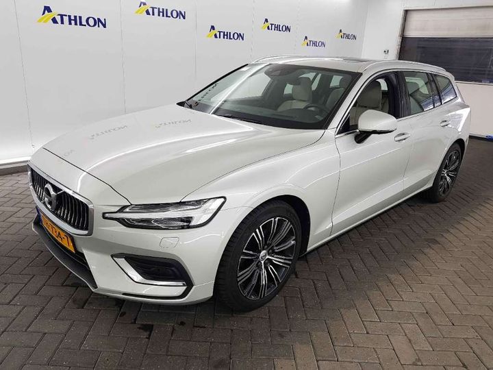 VOLVO V60 2018 yv1zwa8udk1002826