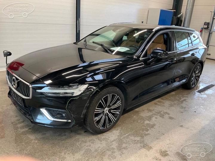 VOLVO V60 ESTATE 2018 yv1zwa8udk1011429