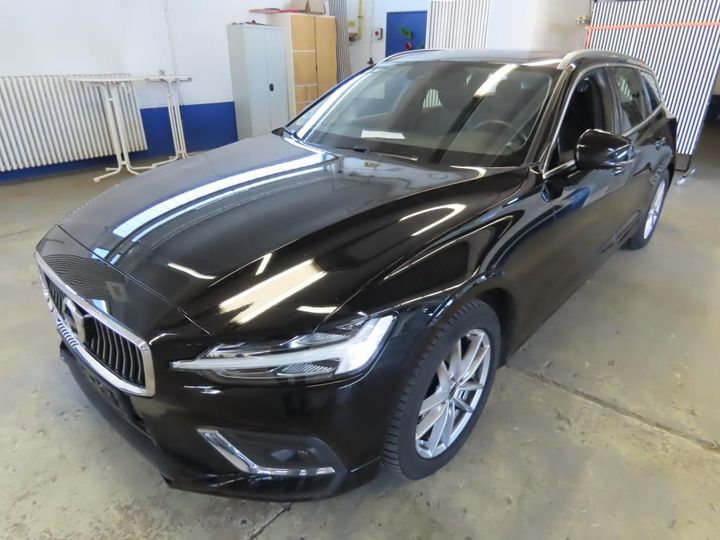 VOLVO V60 2018 yv1zwa8udk1011557