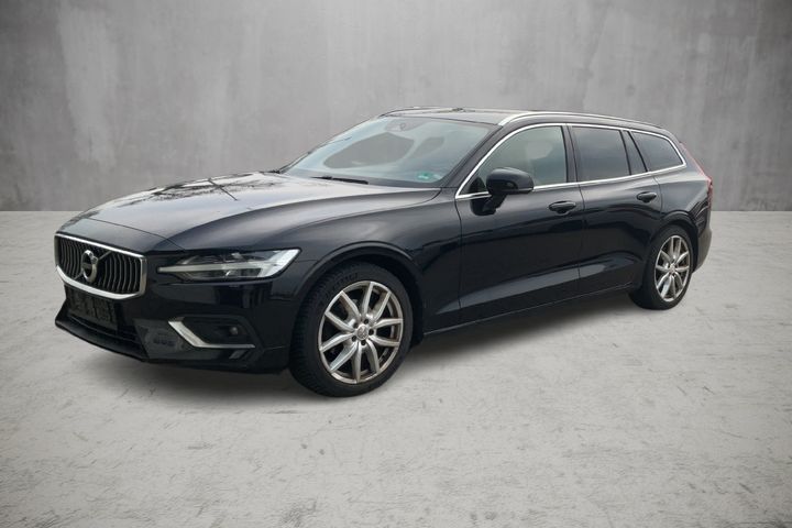 VOLVO V60 2018 yv1zwa8udk1011608