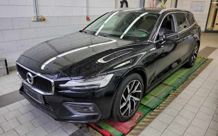 VOLVO V60 KOMBI (2018-&GT) 2019 yv1zwa8udk2027879