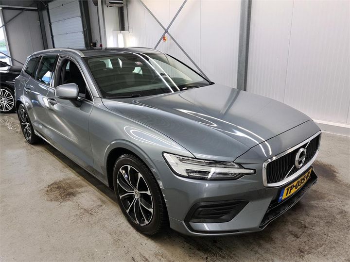 VOLVO V60 2018 yv1zwa8vdk1010607