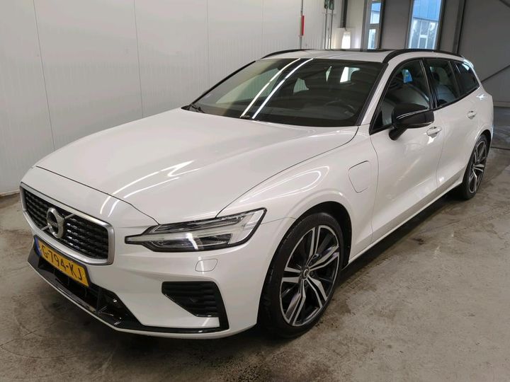 VOLVO V60 2019 yv1zwbmvdl1361479