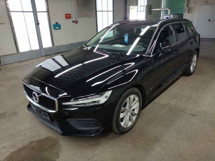 VOLVO V60 KOMBI 2021 yv1zwk5vdn2476230