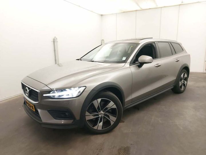 VOLVO V60 2019 yv1zza8vck1000493