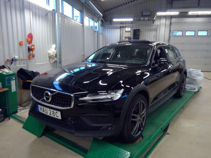 VOLVO V60 CROSS COUNTRY 2019 yv1zza8vcl1037333