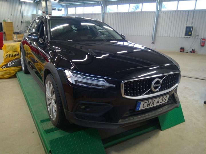 VOLVO V60 CROSS COUNT 2019 yv1zza8vcl1037460