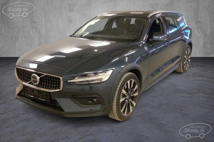 VOLVO V60 CROSS COUNTRY 2022 yv1zzl1v8p2106309