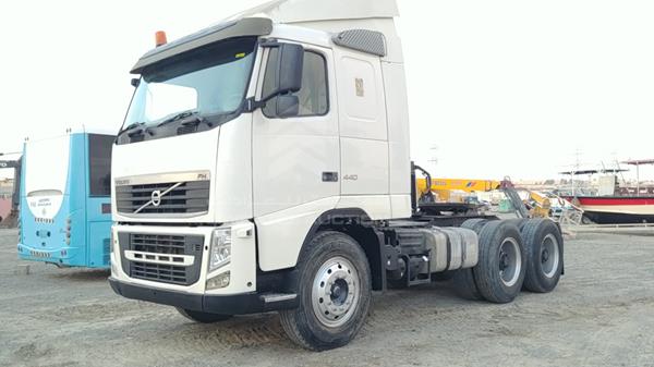 VOLVO FH 440 2011 yv2as02dxba705132