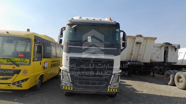 VOLVO FH 440 2015 yv2rs02d4fa772690