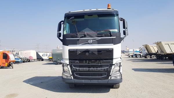 VOLVO NULL 2019 yv2rs02d6ka851255