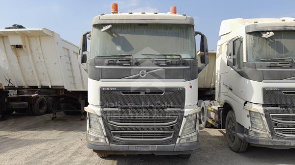 VOLVO FH 440 2015 yv2rs02d9fa772684