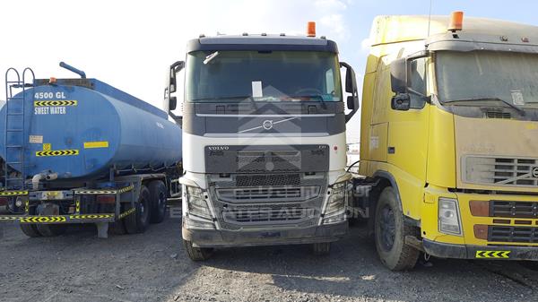 VOLVO FH 440 2014 yv2rs02dxea768173