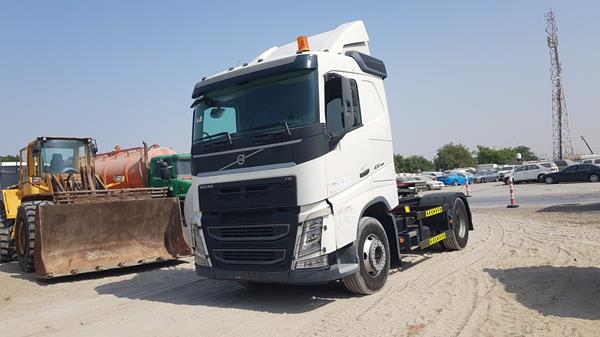 VOLVO FH 2016 yv2rsg0a2gb764651