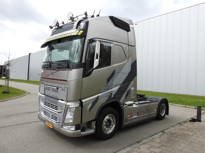 VOLVO FH 540 HEAVY LORRY 2018 yv2rt60a8jb856653