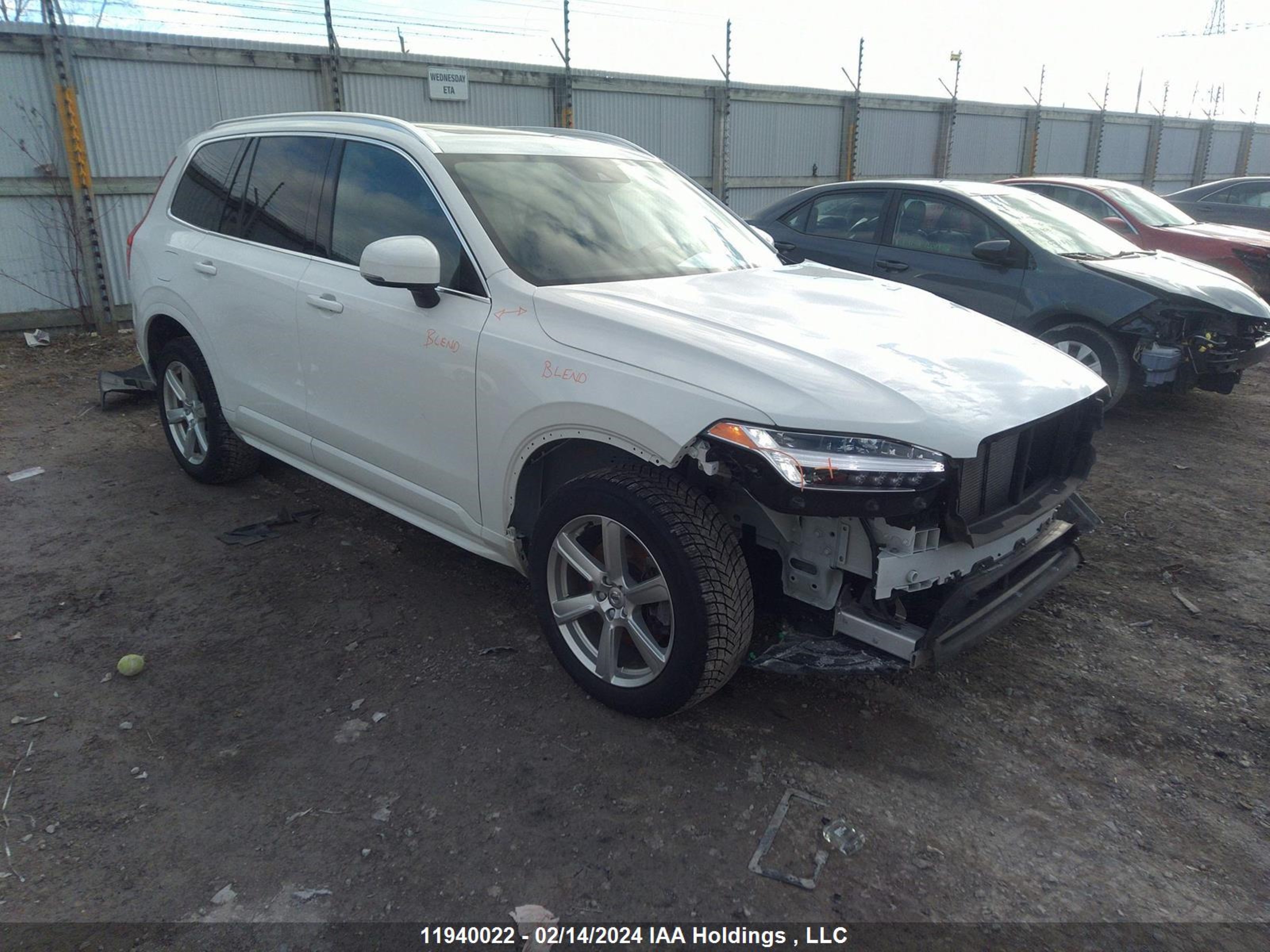 VOLVO XC90 2022 yv4102pk4n1796337