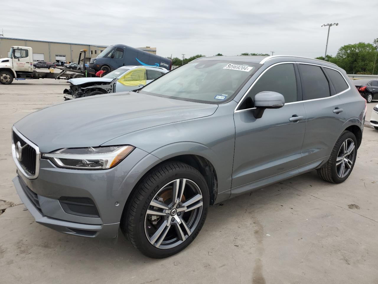 VOLVO XC60 2018 yv4102rk2j1089552