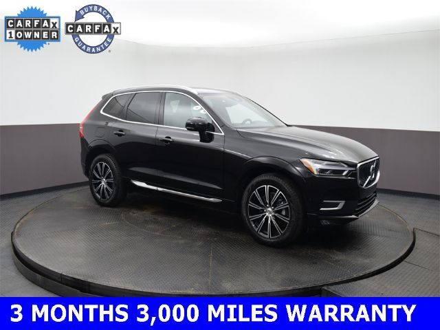 VOLVO XC60 2018 yv4102rl0j1026569