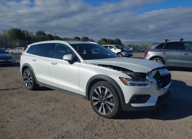 VOLVO V60 CROSS COUNTRY 2021 yv4102wk0m1076615