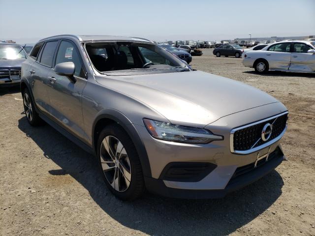 VOLVO V60 CROSS 2020 yv4102wk2l1033635