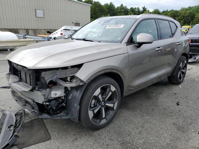 VOLVO XC40 T5 MO 2022 yv4162uk7n2740096