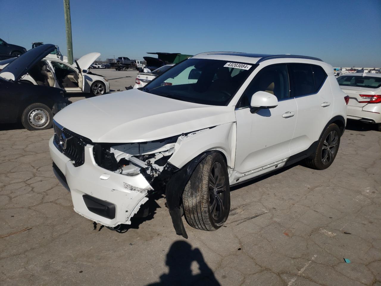 VOLVO XC40 2022 yv4162ul4n2679220