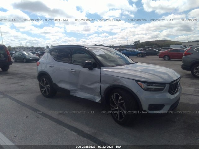 VOLVO XC40 2020 yv4162um0l2305726