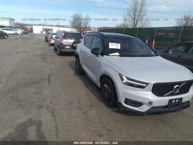 VOLVO XC40 2020 yv4162um0l2308884