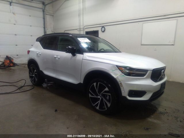 VOLVO XC40 2020 yv4162um0m2498493