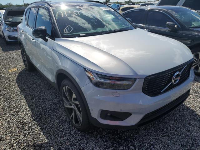 VOLVO XC40 T5 R- 2022 yv4162um6n2786388