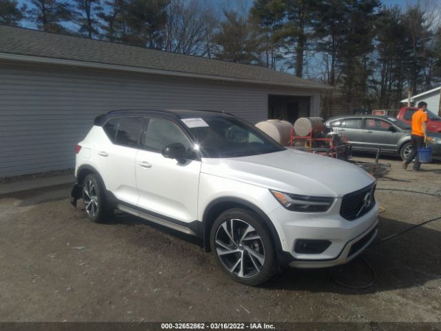 VOLVO XC40 2019 yv4162um7k2123696