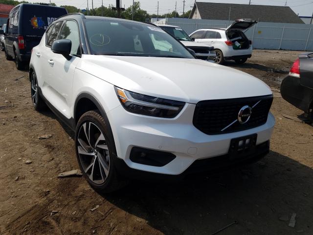 VOLVO XC40 T5 R- 2020 yv4162um7l2275625