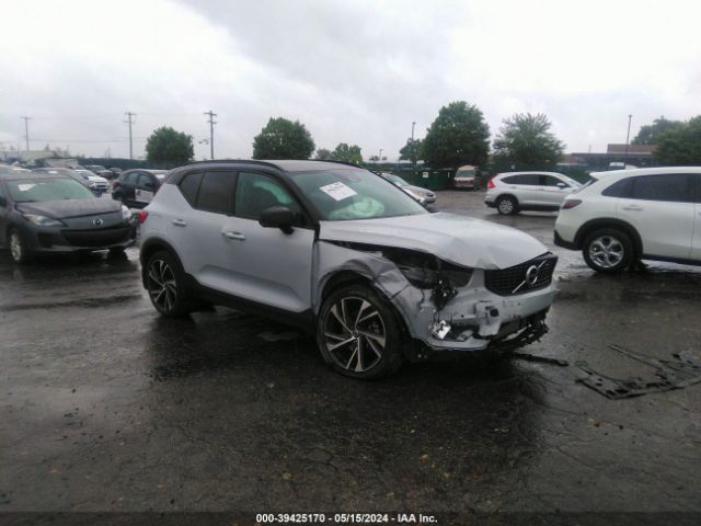 VOLVO XC40 2021 yv4162um7m2468178