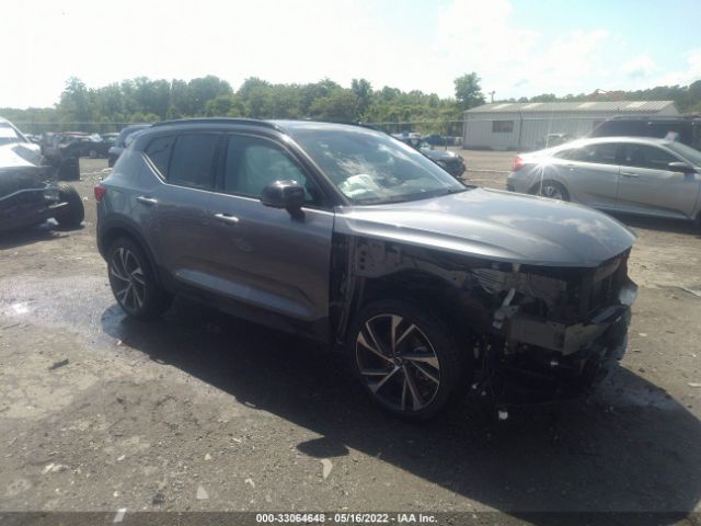 VOLVO XC40 2019 yv4162um8k2110939