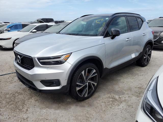 VOLVO XC40 T5 R- 2019 yv4162um9k2155842