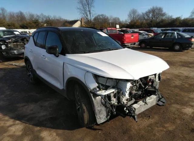 VOLVO XC40 2021 yv4162um9m2437322