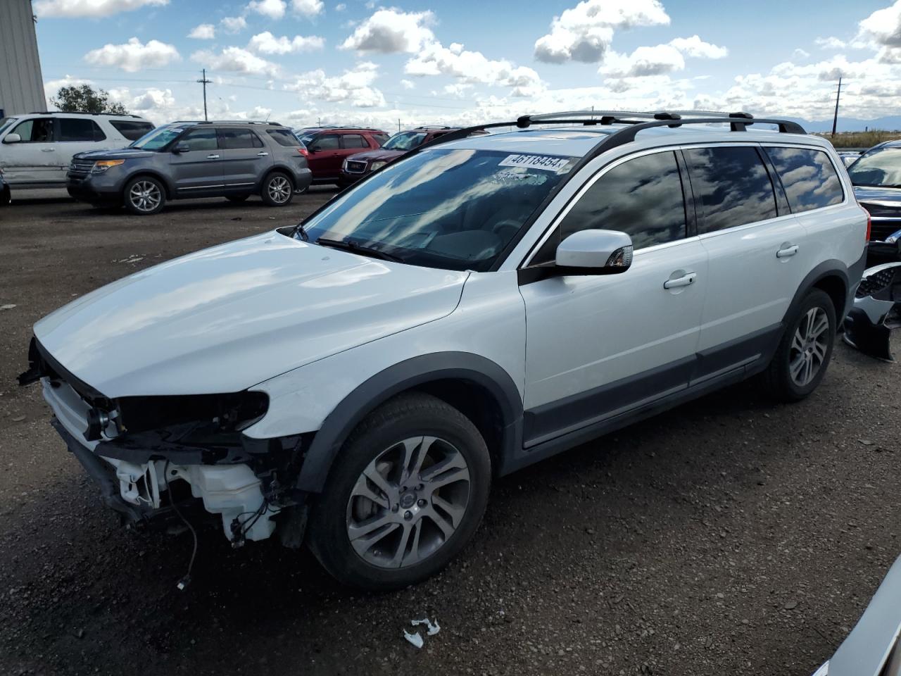 VOLVO XC70 2015 yv440mbc8f1187164